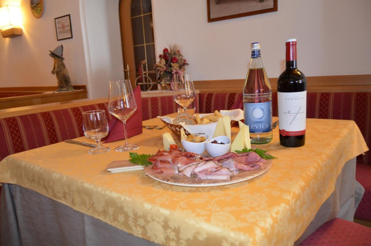 Hotel Ladina Campitello di Fassa Εξωτερικό φωτογραφία
