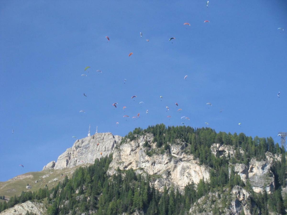 Hotel Ladina Campitello di Fassa Εξωτερικό φωτογραφία